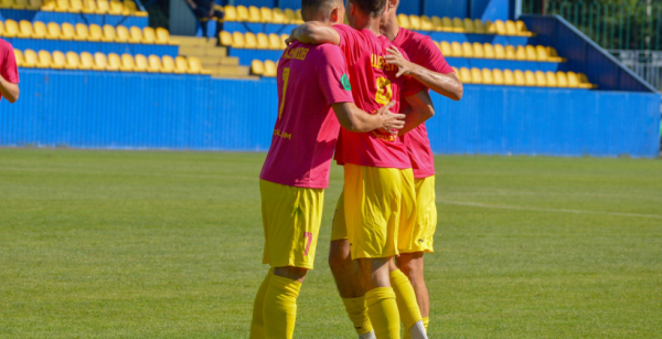 Перша ліга: СК Полтава обіграла найближчого переслідувача — Всі матчі 14-го туру