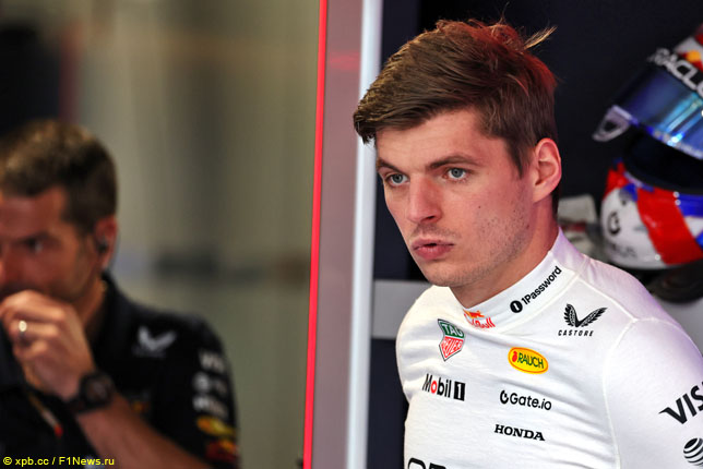 Макс Ферстаппен тестирует Ferrari на Нюрбургринге