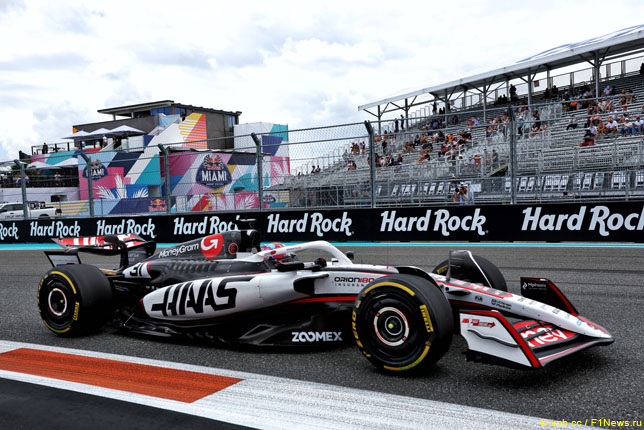 McLaren получила предупреждение, Haas – оштрафована