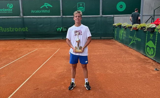 Прієдор (M15). Бєлінський став чемпіоном турніру ITF в одиночному і парному розрядах