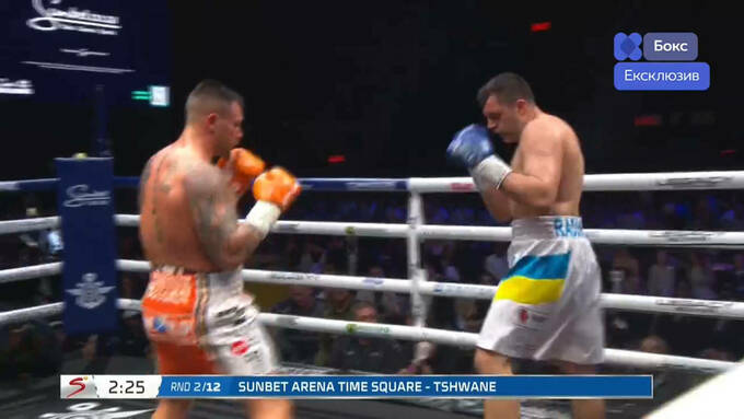 Українець Радченко достроково поступився Лерені у бою за чемпіонський пояс