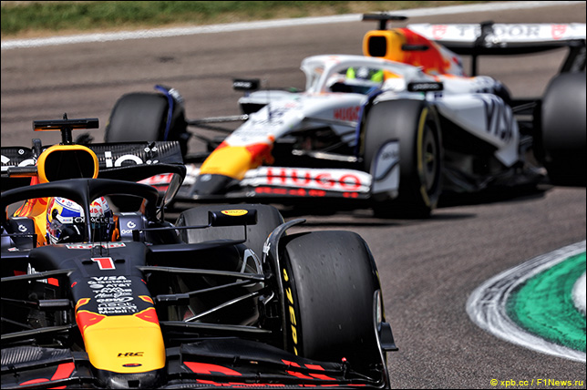 Элбон: У Racing Bulls и Red Bull совсем разные машины