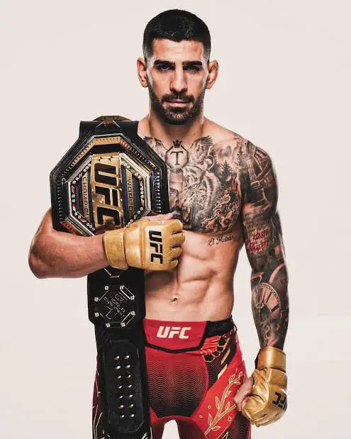 Ілія Топурія — новий чемпіон UFC