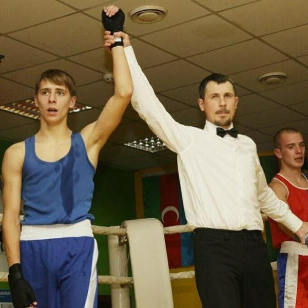 Схилимо голови. Чернігівський боксер і хуліган боронив Україну з 2014-го