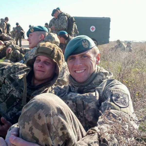 Схилимо голови. Чернігівський боксер і хуліган боронив Україну з 2014-го