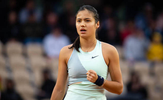 Прогноз на матч WTA 1000: Стародубцева проти Жанжан