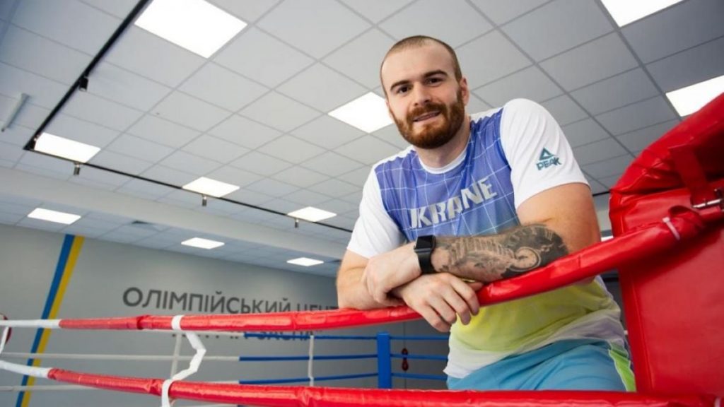 Українці на Гран-прі WBC: Лозан у півфіналі турніру