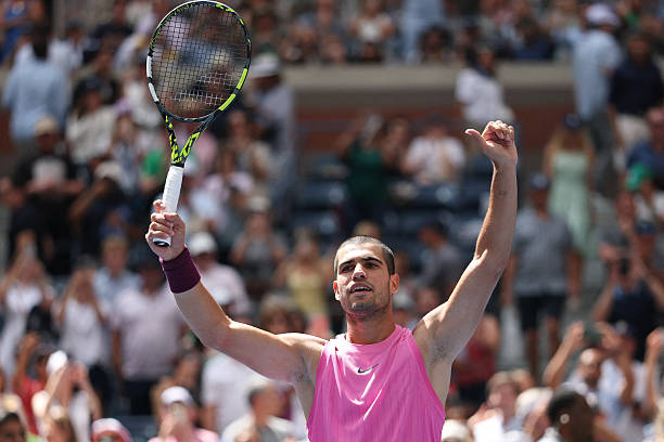 US Open. Алькарас виграв 20-й матч на турнірі, 30-річний Ріндеркнех вперше зіграє в четвертому колі на "мейджорі"