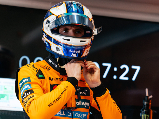 В Монце Алекс Данн вернётcя за руль McLaren MCL39