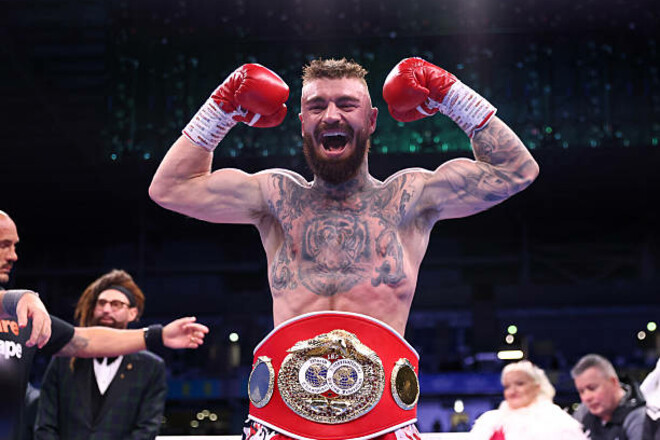 Крокер вирвав перемогу в Белфасті і завоював вакантний титул чемпіона світу