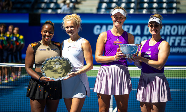 Відомі перші учасниці парного турніру на WTA Finals
