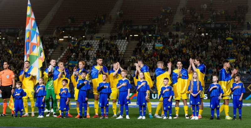 Збірна України прибула до Польщі для підготовки до матчу з Францією у відборі на ЧС-2026