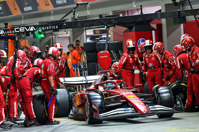 Леклер: Ferrari довольно много уступает первой тройке