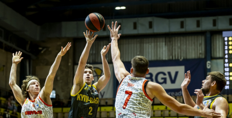 Київ-Баскет здобув впевнену перемогу над Кривбасом у Суперлізі Favbet-2025/26
