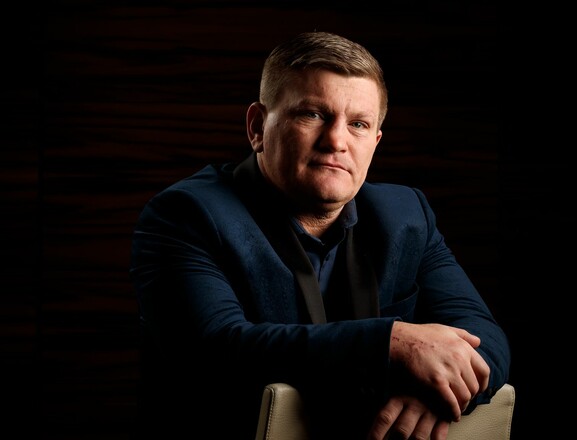 Стала відома причина смерті Ріккі Хаттона. Це був суїцид