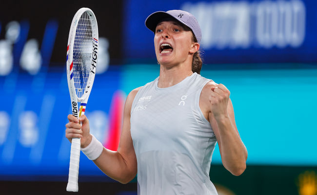 Ухань. Зігемунд вперше вийшла до чвертьфіналу WTA 1000, Швьонтек втретє в сезоні перемогла Бенчич