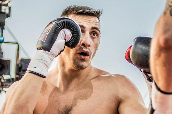 Український супертяж здобув яскраву перемогу і знищив суперника за 2 раунди