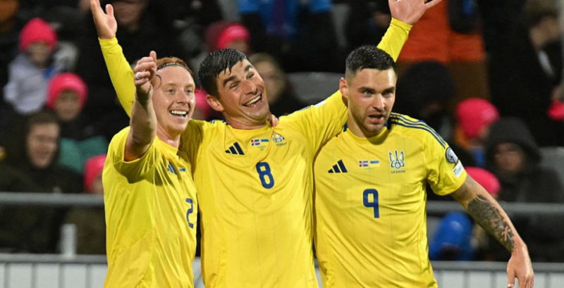 Збірна України вперше у своїй історії здобула перемогу з рахунком 5:3