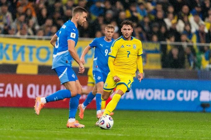 Україна — Ісландія 2:0: розширений огляд, фото і відео