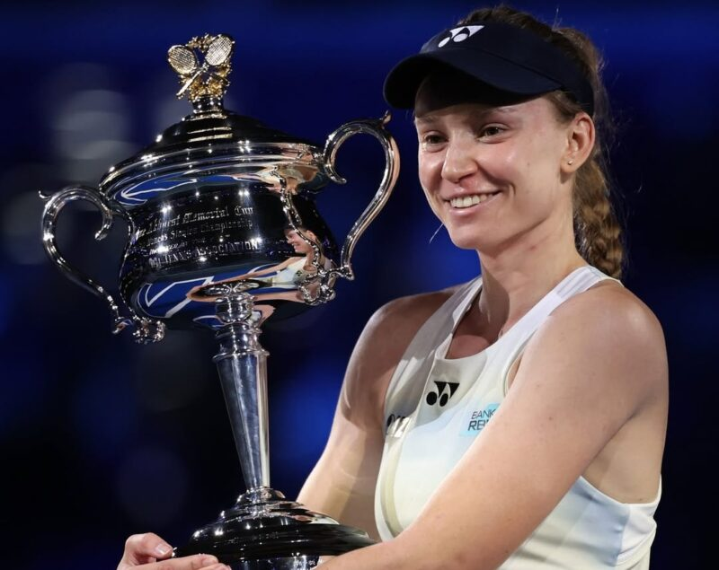 Перша ракетка світу може змінитися після US Open: Рибакіна отримала шанс обійти Соболенко